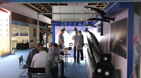 客戶對漢鼎綠能led燈具，購買意愿較高，希望展會結束后到工廠參觀