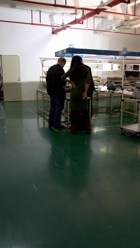 國(guó)外客戶了解led路燈生產(chǎn)檢查過程